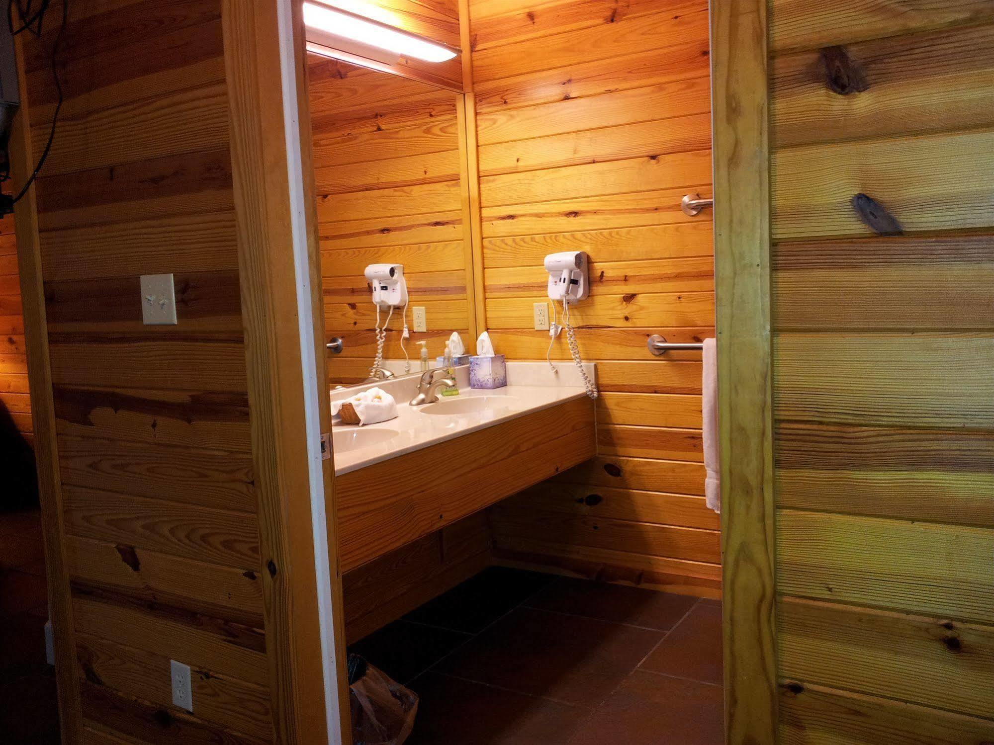 Cabins At Sugar Mountain Apartment Eureka Springs Bagian luar foto